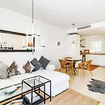 Ap165 - Aloha Pueblo By Roomservices *